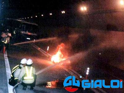 Diễn tập chống cháy nổ trong hầm đường bộ Hải Vân