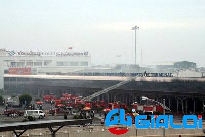 Cháy lớn ở ga quốc nội sân bay Tân Sơn Nhất 